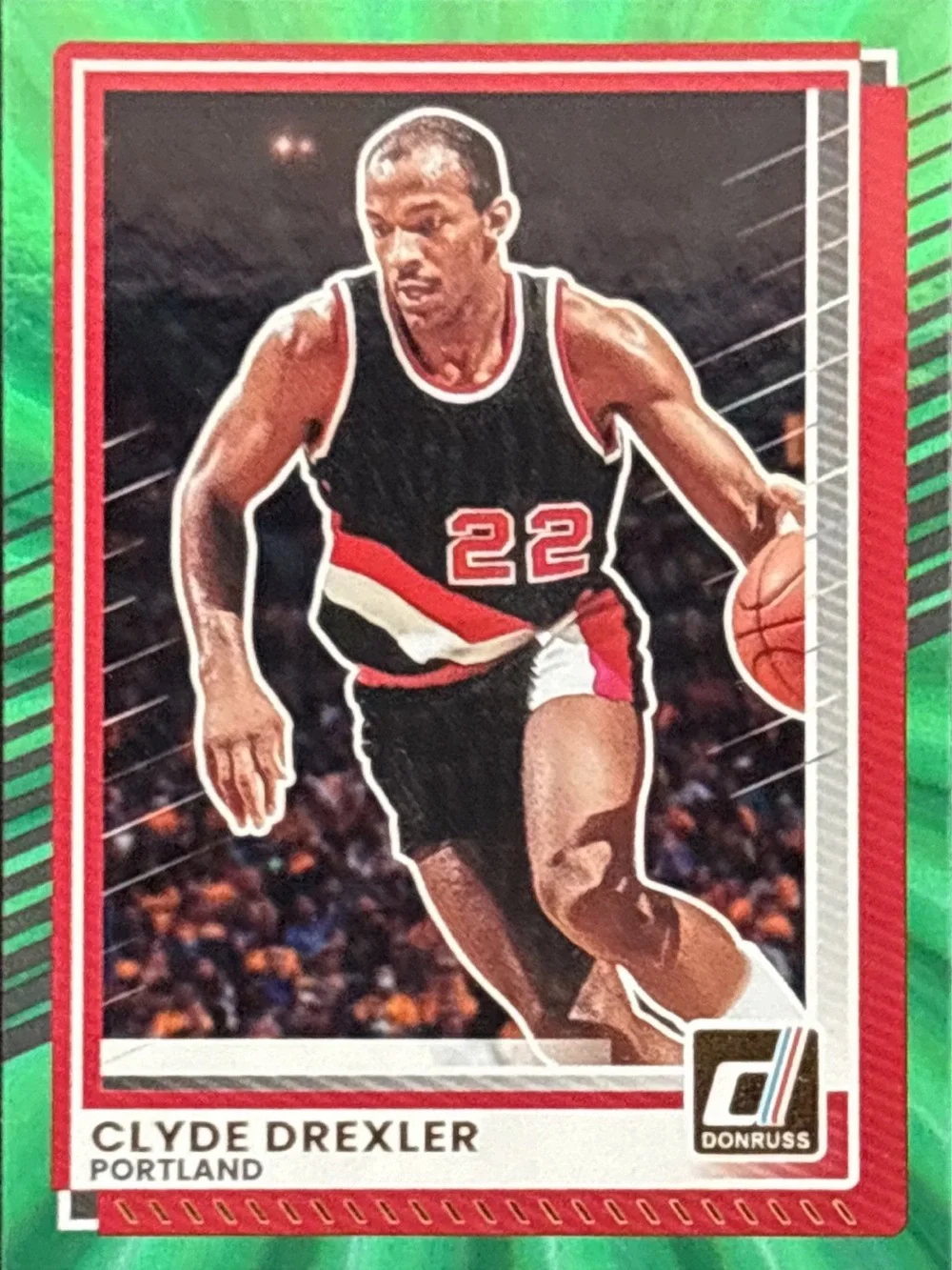 Panini Donruss Clyde Drexler Basketball Card - Green Laser Prizm